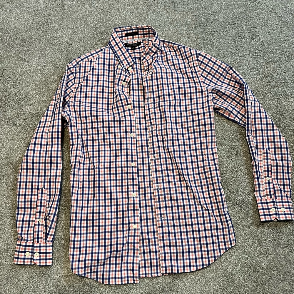 Banana Republic Grant Fit blue/peach plaid. Size small